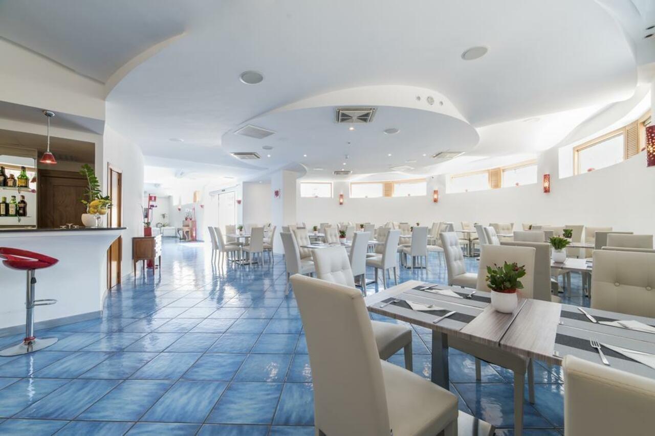 Hotel Sole Splendid Maiori Bagian luar foto