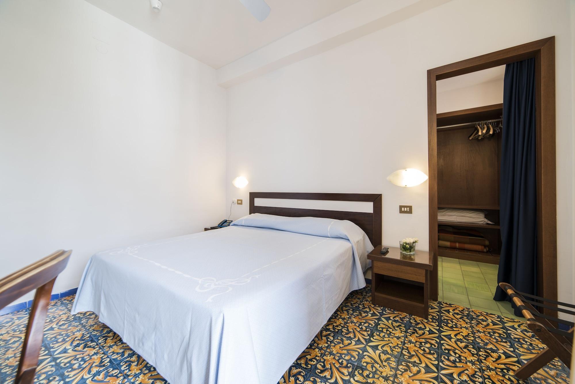 Hotel Sole Splendid Maiori Bagian luar foto