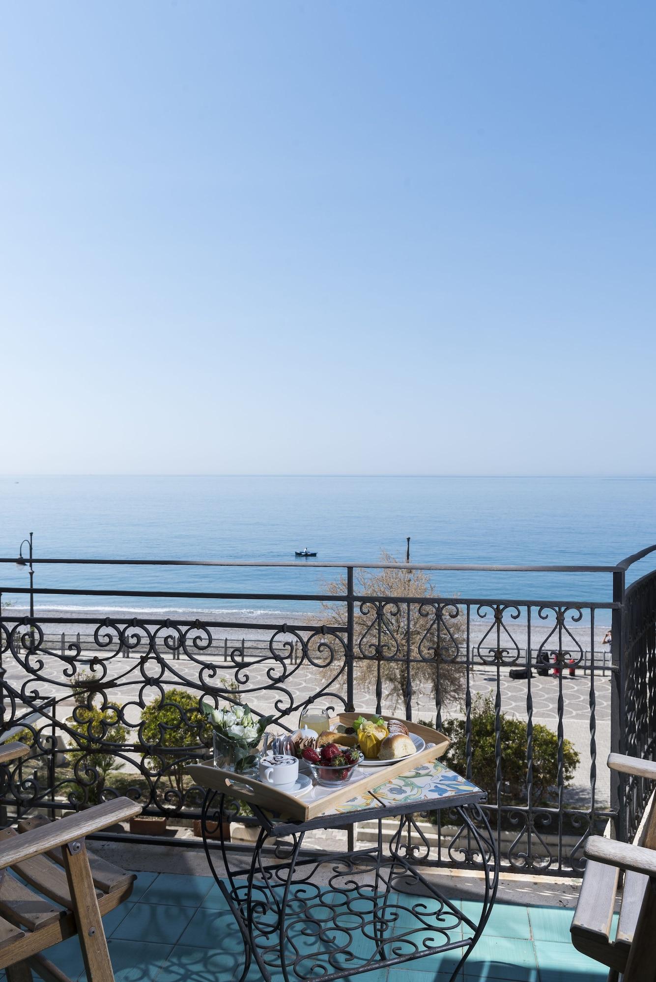 Hotel Sole Splendid Maiori Bagian luar foto
