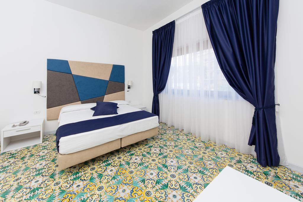 Hotel Sole Splendid Maiori Bagian luar foto